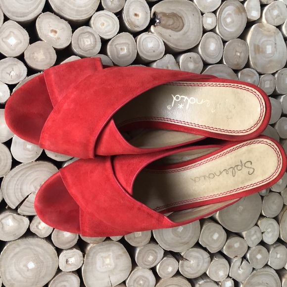 Splendid red suede crossover mule sandals - Picture 2 of 5